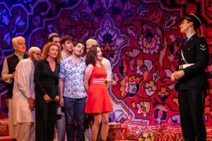 "Manche mögen's voll verschleiert" am Stadttheater Mödling